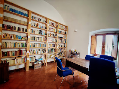 Biblioteca - Centro Socio-Culturale Enzo D'Orsi Via Vincenzo D'Orsi, 45, 84060 Moio della Civitella SA, Italia