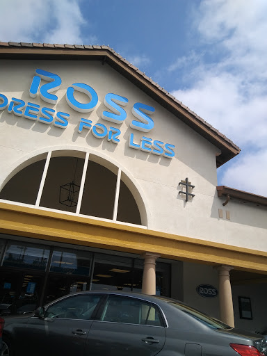 Clothing Store «Ross Dress for Less», reviews and photos, 3450 Village Dr, Castro Valley, CA 94546, USA