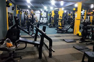 Fitness First Unisex Gym image