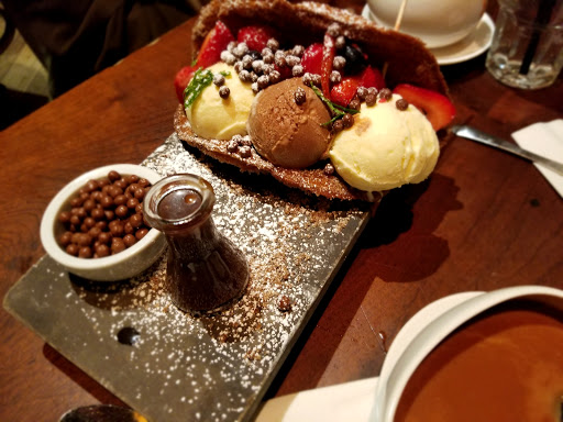 Restaurant «Max Brenner», reviews and photos, 745 Boylston St, Boston, MA 02116, USA