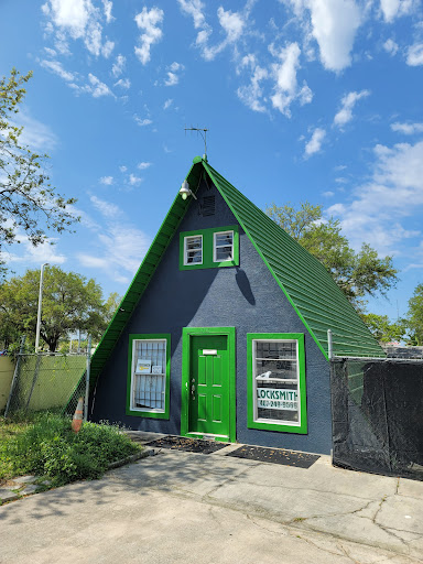 Locksmith «AAAA Next Generation Auto Locksmiths», reviews and photos, 10662 E Colonial Dr, Orlando, FL 32817, USA