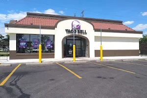 Taco Bell image