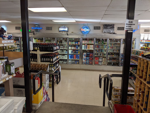 Liquor Store «Northside Drive Liquor Store», reviews and photos, 1341 Northside Dr NW, Atlanta, GA 30318, USA
