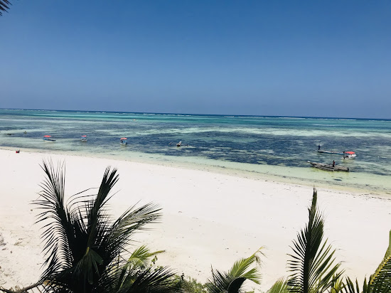 Pingwe Beach