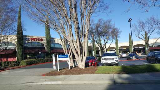 Pet Supply Store «Petco Animal Supplies», reviews and photos, 2005 Crow Canyon Pl, San Ramon, CA 94583, USA