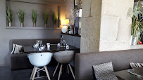Atmosphère du Restaurant LA VILLA TARTARY à Aubenas - n°14