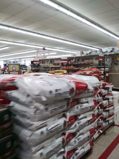 Home Improvement Store «Tractor Supply Co.», reviews and photos, 2003 E Tipton St, Seymour, IN 47274, USA