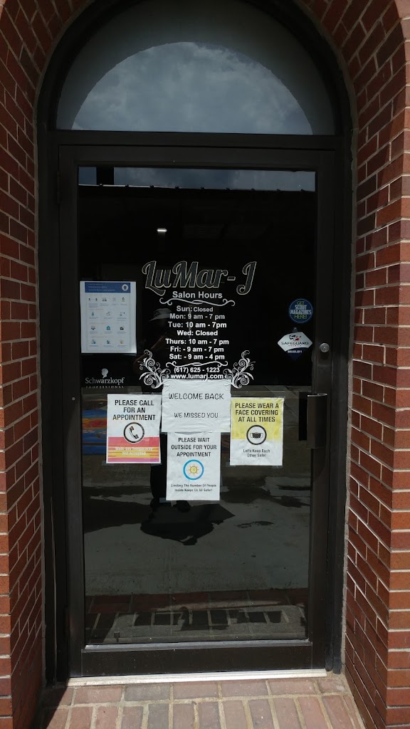 LuMar Hair Salon 02144