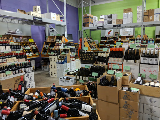 Wine Store «Bin Ends», reviews and photos, 236 Wood Rd, Braintree, MA 02184, USA