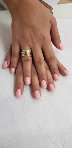 Beauty Salon «Cabellos Salon», reviews and photos, 125 SE 1st Ave, Miami, FL 33131, USA