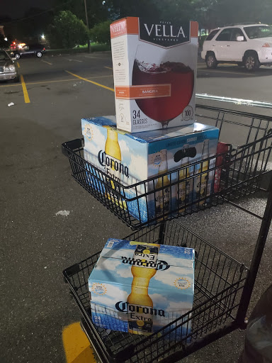 Liquor Store «Supreme Liquors Fields Corner», reviews and photos, 506 Geneva Ave, Dorchester, MA 02122, USA