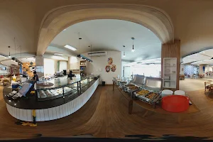 Café Galeria image