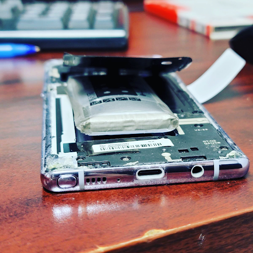 Cell Phone Store «Howard Street Electronics by Forever Wireless», reviews and photos, 108 N Howard St, Baltimore, MD 21201, USA