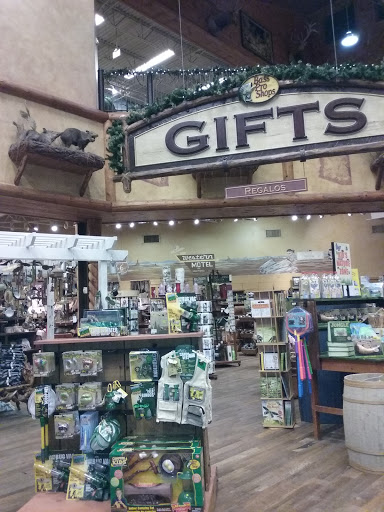 Sporting Goods Store «Bass Pro Shops», reviews and photos, 1133 N Dobson Rd, Mesa, AZ 85201, USA