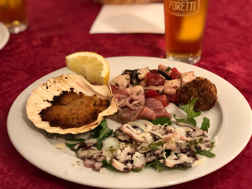 Ristorante Pizzeria La Taverna in Ricadi, Provincia di Vibo Valentia