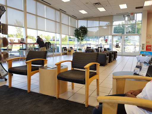 Car Repair and Maintenance «Burnsville Toyota Service & Parts», reviews and photos, 14800 Burnhaven Dr, Burnsville, MN 55306, USA