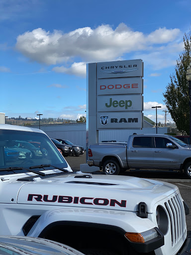 Auto Parts Store «Newberg Dodge Jeep Chrysler Ram», reviews and photos, 2809 Portland Rd, Newberg, OR 97132, USA