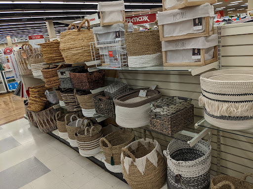 Department Store «T.J. Maxx and HomeGoods», reviews and photos, 3205 Woodward Crossing Blvd, Buford, GA 30519, USA