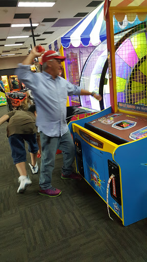 Movie Theater «Regal Cinemas Eagle Ridge Mall 12», reviews and photos, 955 Eagle Ridge Mall Entrance, Lake Wales, FL 33859, USA