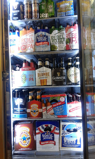 Liquor Store «Hat Trick Liquors», reviews and photos, 1150 Southview Blvd, South St Paul, MN 55075, USA