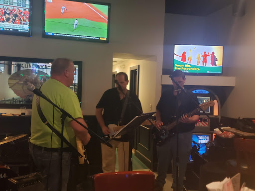 Shopping Mall «Airport Plaza Shopping Center», reviews and photos, 1390 NJ-36, Hazlet, NJ 07730, USA