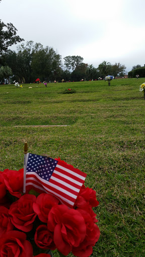 Cemetery «Jacksonville Memory Gardens Cemetery and Funeral Home», reviews and photos, 111 Blanding Blvd, Orange Park, FL 32073, USA