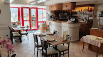 Atmosphère du Restaurant Germaine et Alice à Saint-Pourçain-sur-Sioule - n°7