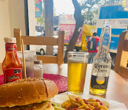 Los Güeros con Todo photo