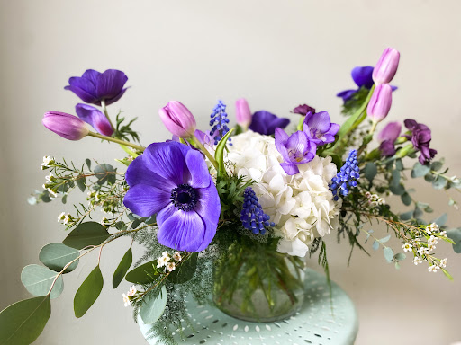 Florist «The Vines Flower & Garden Shop», reviews and photos, 33245 Grand River Ave, Farmington, MI 48336, USA