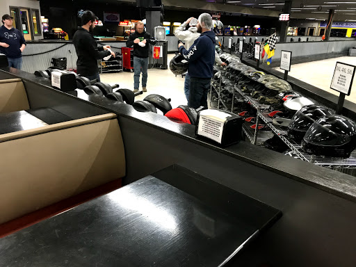 Go-Kart Track «Extreme Grand Prix Indoor Family Fun Center», reviews and photos, 6731 Blue Ridge Blvd, Raytown, MO 64133, USA