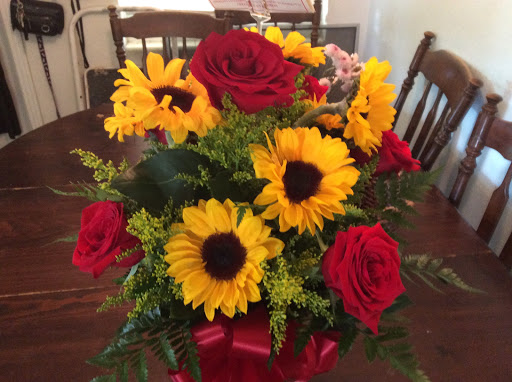 Florist «Carousel Florist», reviews and photos, 990 Rockledge Blvd, Rockledge, FL 32955, USA