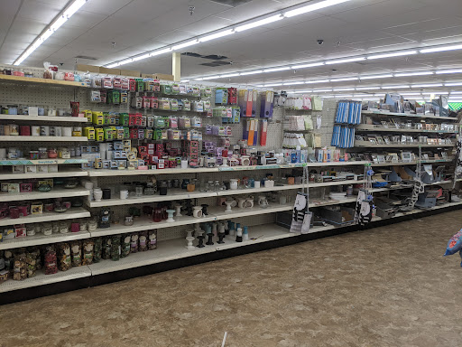 Dollar Store «Dollar Tree», reviews and photos, 1800 E 8th St, Davis, CA 95616, USA