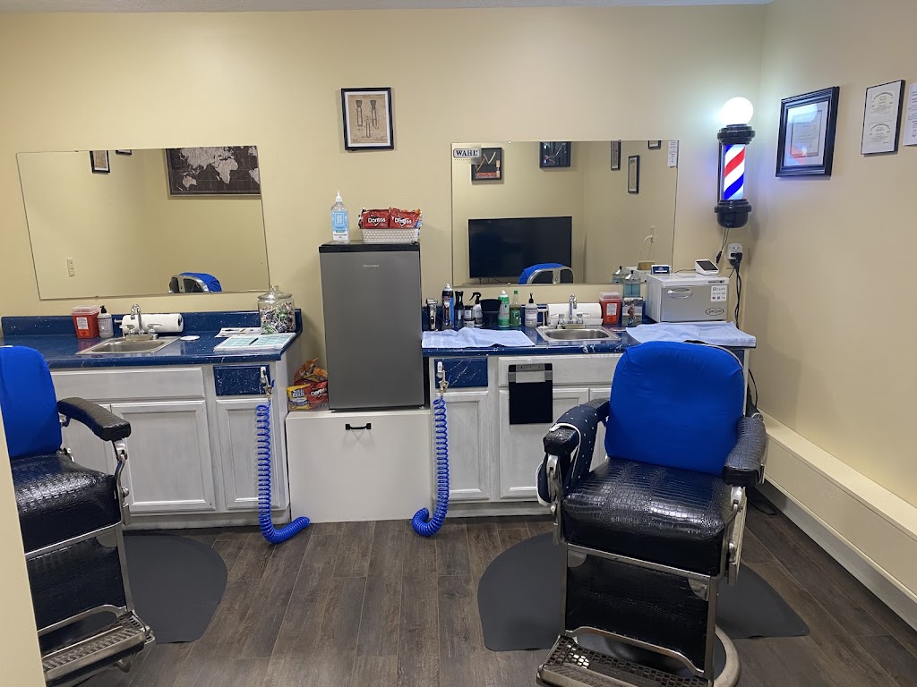 Gregory Barbering Barbershop 28659