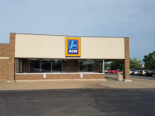 Supermarket «ALDI», reviews and photos, 116 N Linwood Ave, Appleton, WI 54914, USA