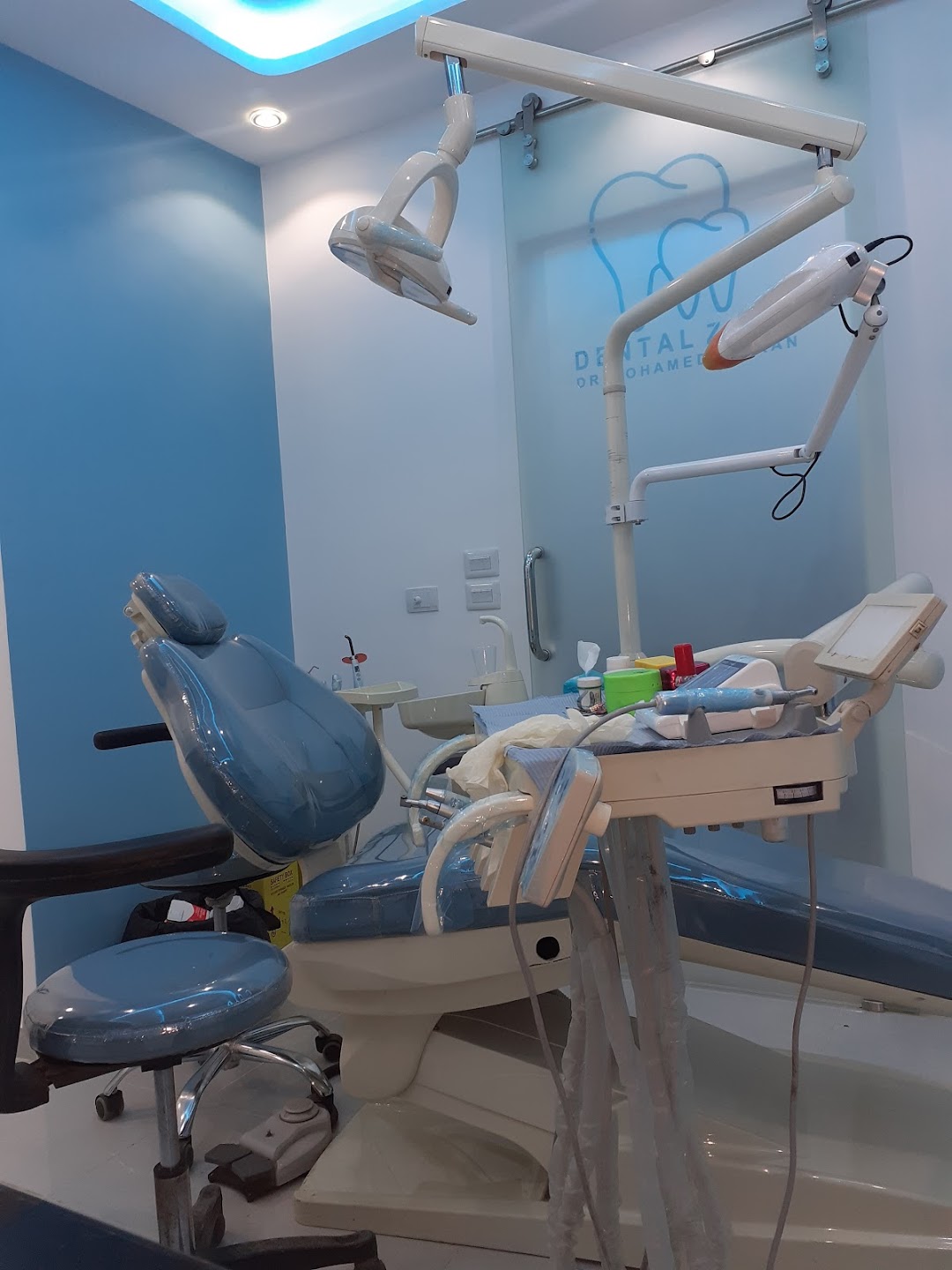 عيادة د. محمد بدران للأسنان Dental Zone