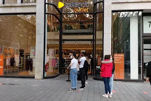 Zalando Outlet Store Düsseldorf image