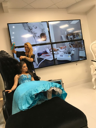 Beauty Salon «Barbra Salon & Spa», reviews and photos, 1717 N Bayshore Dr #112, Miami, FL 33132, USA