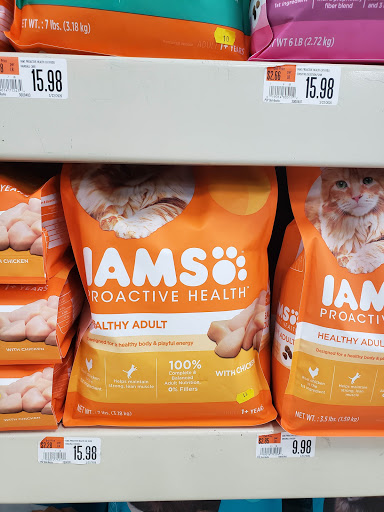 Pet Supply Store «Pet Supplies Plus», reviews and photos, 2033 28th St SW, Wyoming, MI 49519, USA