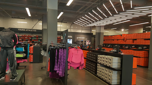 Sportswear Store «Nike», reviews and photos, 1261 Woodward Ave, Detroit, MI 48226, USA