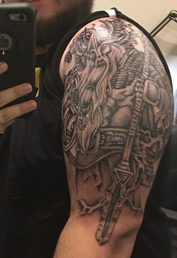 Tattoo Shop «The Pittsburgh Tattoo Studio», reviews and photos, 2895 W Liberty Ave, Pittsburgh, PA 15216, USA