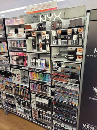 Clothing Store «Old Navy», reviews and photos, 4990 Altama Ave, Brunswick, GA 31525, USA