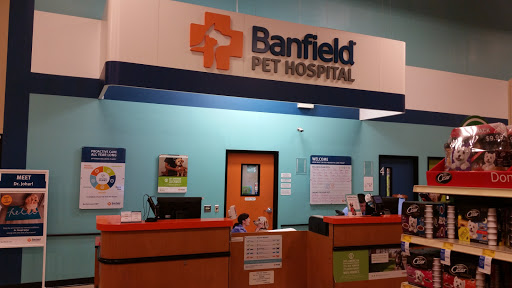 Pet Supply Store «PetSmart», reviews and photos, 400 Mill Creek Dr, Secaucus, NJ 07094, USA