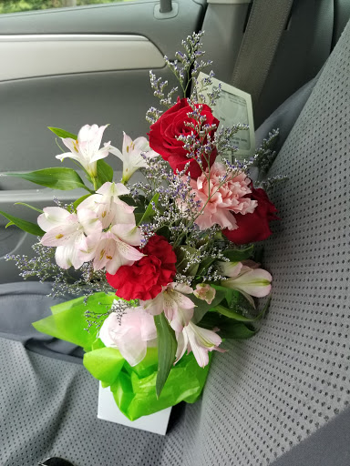 Florist «Bowden Flowers & Gifts», reviews and photos, 313 S 00 EW, Kokomo, IN 46902, USA