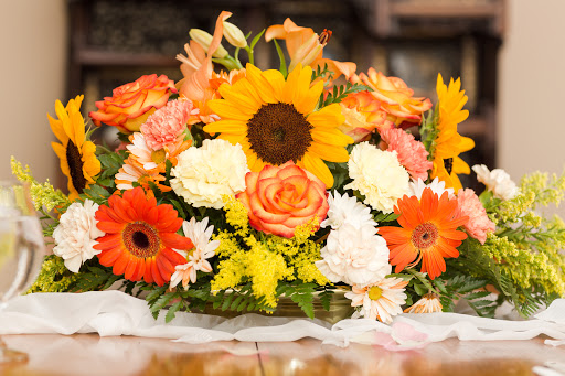 Florist «City Line Florist», reviews and photos, 1089 Liberty Ave, Brooklyn, NY 11208, USA