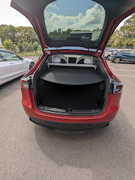 Photo n°20 de Tesla Rennes à Pacé ()