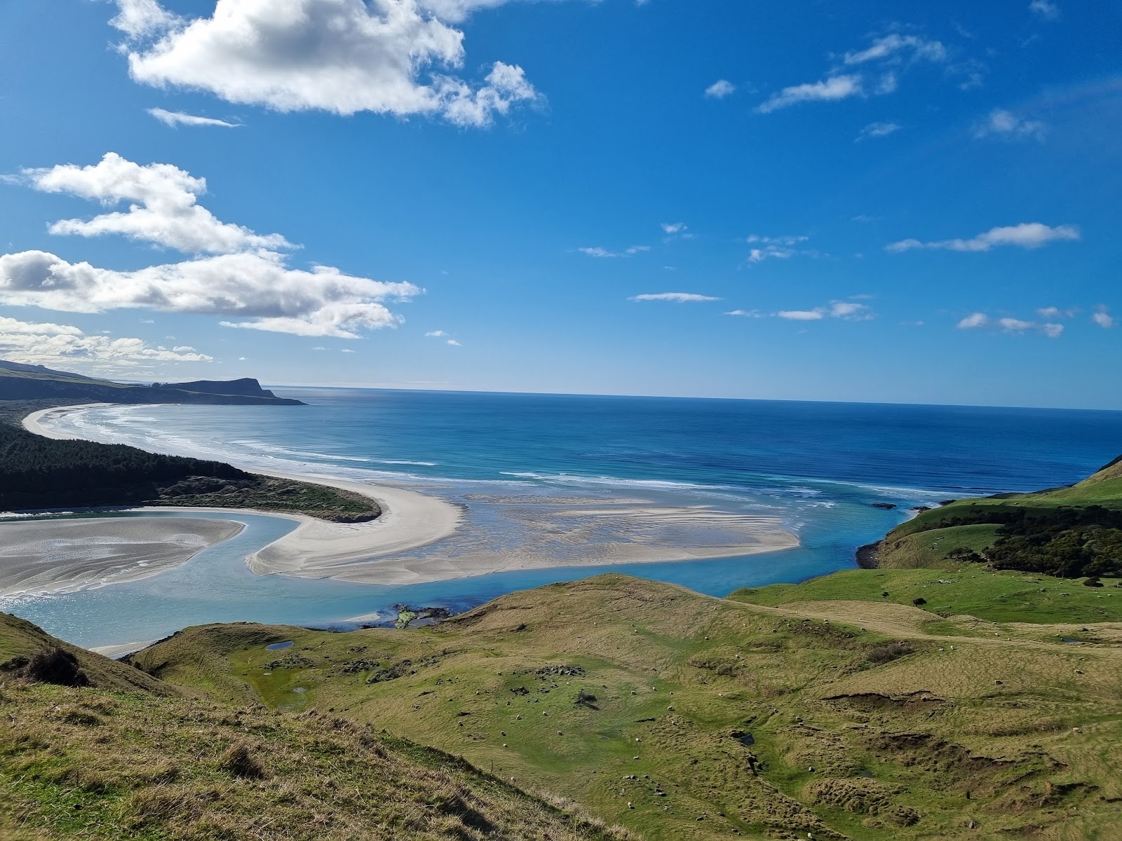 Foto van Victory Beach met hoog niveau van netheid
