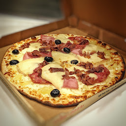 Photo n°44 de Kiosque à Pizzas de l'Arbresle à L'Arbresle ()