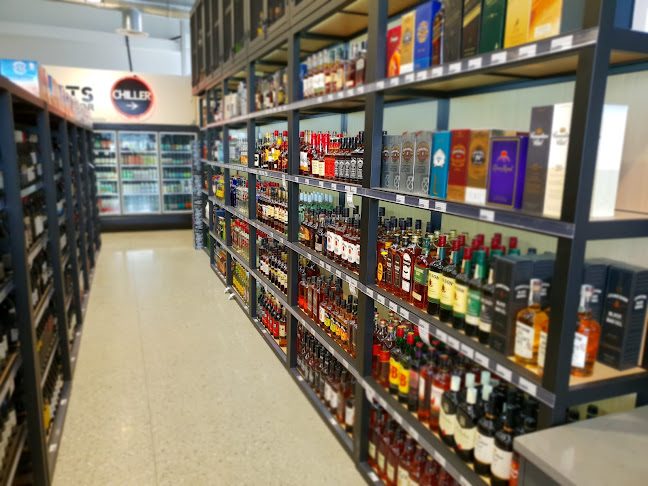 Merchants Liquor Queenstown Phone number