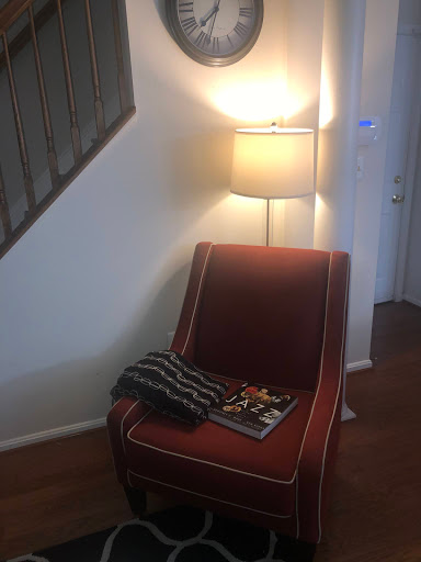 Used Furniture Store «CORT Clearance Center», reviews and photos, 5720 General Washington Dr, Alexandria, VA 22312, USA