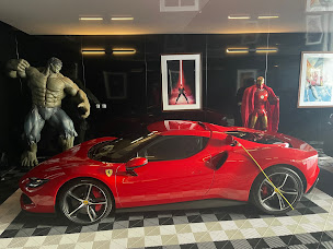 Photo n°6 de Charles Pozzi Paris - Ferrari à Paris ()